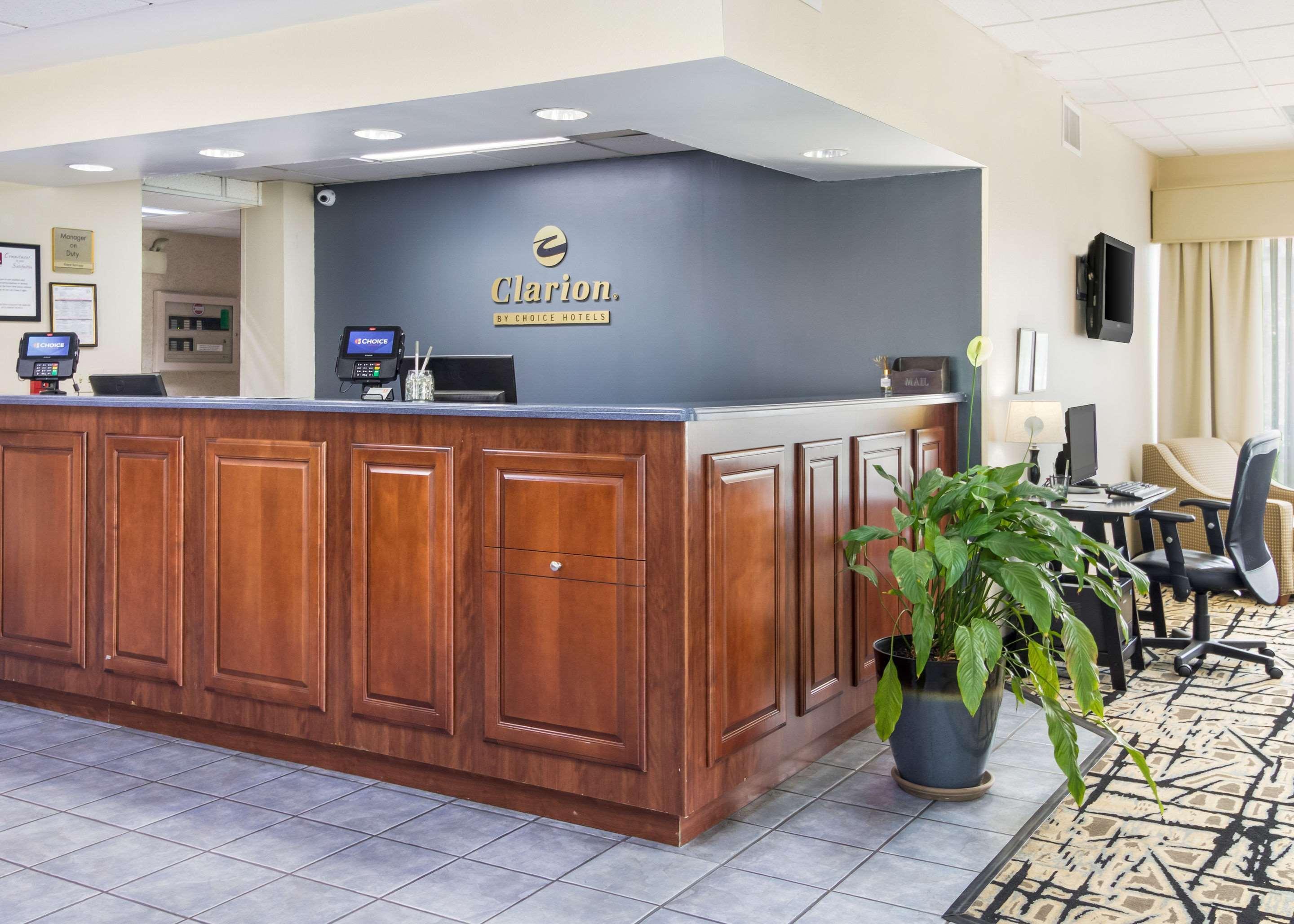 Clarion Inn Cleveland Near University Exteriér fotografie